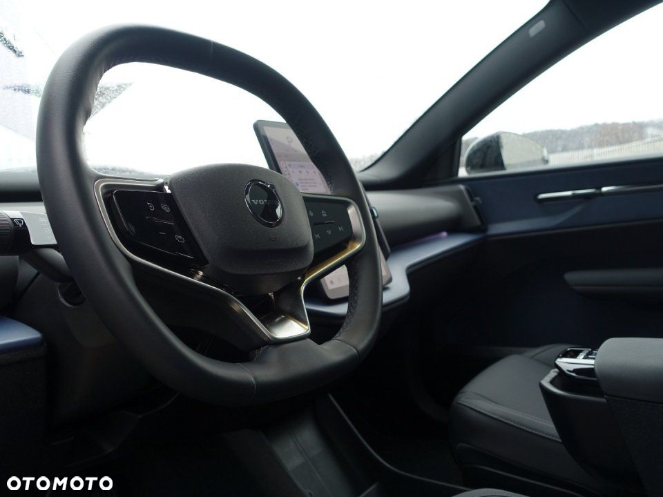 Volvo EX30 - 11