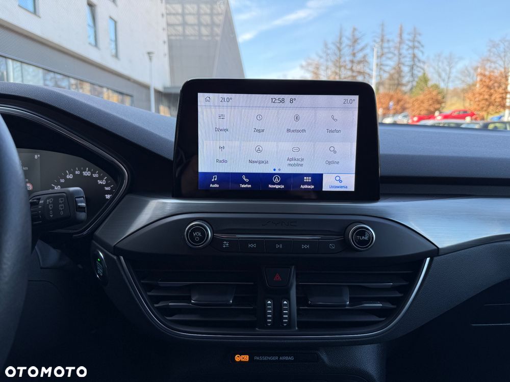 Ford Focus SW 1.0 EcoBoost S&S TITANIUM X - 20