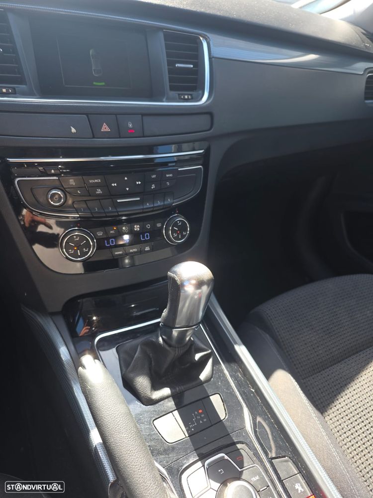 Peugeot 508 SW 1.6 e-HDi Allure 2-Tronic - 11