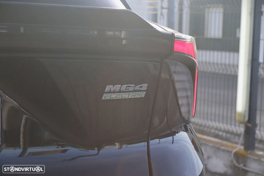 MG MG4 51 kWh Standard - 16