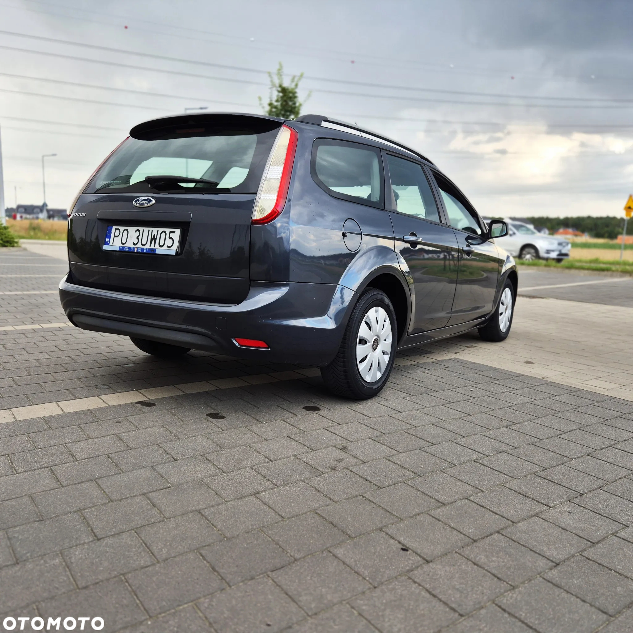 Ford Focus 1.6 Amber X - 4