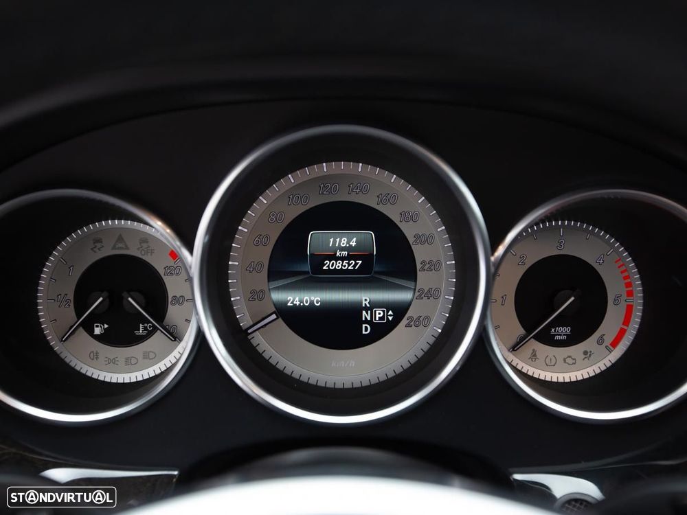 Mercedes-Benz CLS 250 - 25