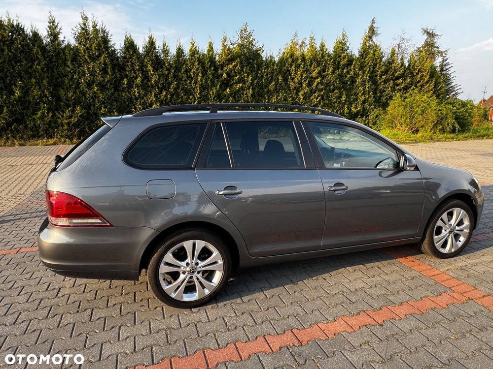 Volkswagen Golf 1.6 TDI DPF BlueMotion Technology DSG Comfortline - 6