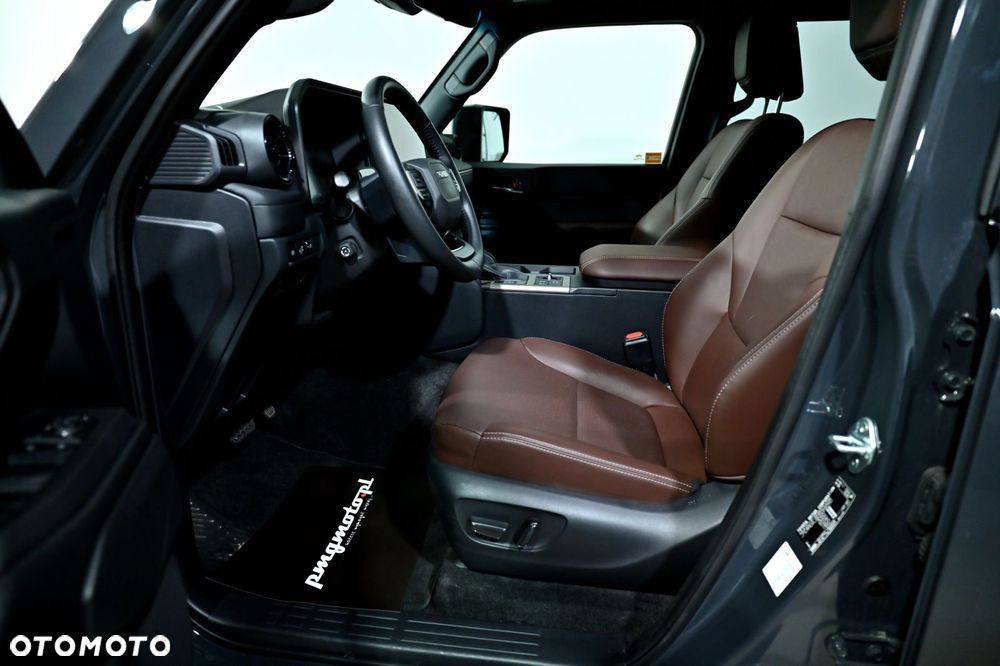 Toyota Land Cruiser LC 2.8 D-4D Invincible - 36