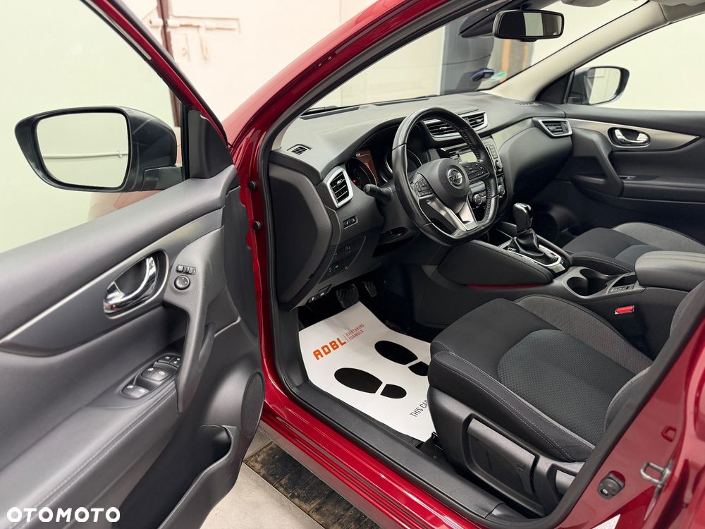 Nissan Qashqai 1.3 DIG-T DCT TEKNA - 10
