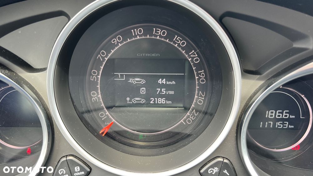 Citroën DS4 PureTech 130 Stop&Start SoChic - 27