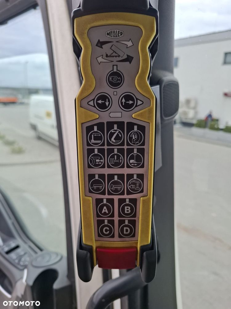 MAN TGS 35.400 Euro 6 HDS ATLAS HAKOWIEC MEILLER 8X2 z DE - 22