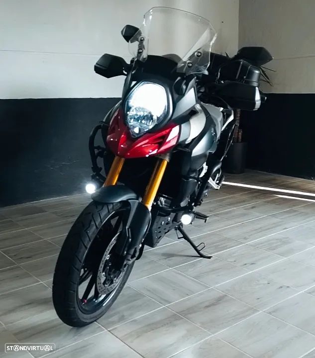 Suzuki DL V Strom 1000 - 6