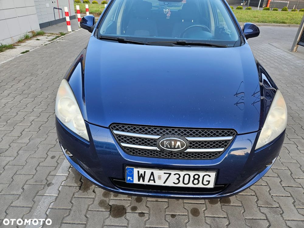 Kia Ceed 1.6 Comfort - 1