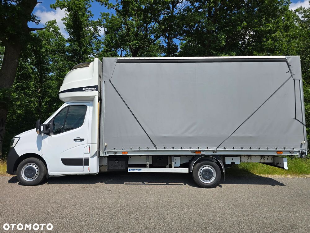 Renault Master 10 EP, Salon PL ASO ,bezwypadkowy, 2023r ,BURTO FIRANA ,poduszki pneumatyczne tylnej osi, fotel kierowcy pneumatyczny - 9
