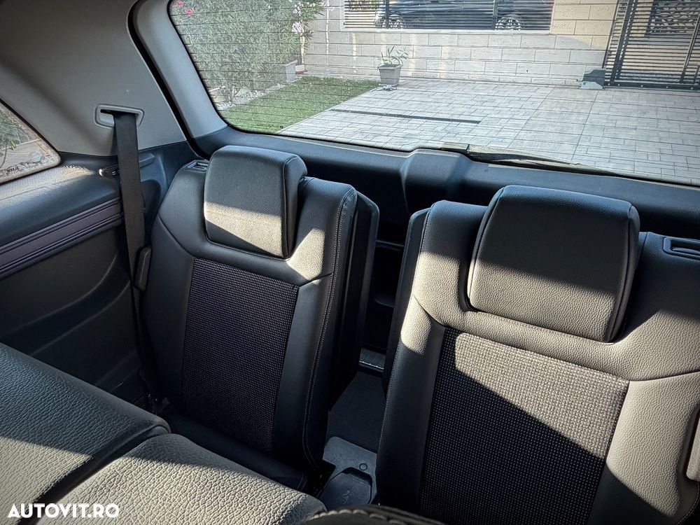 Opel Zafira - 18
