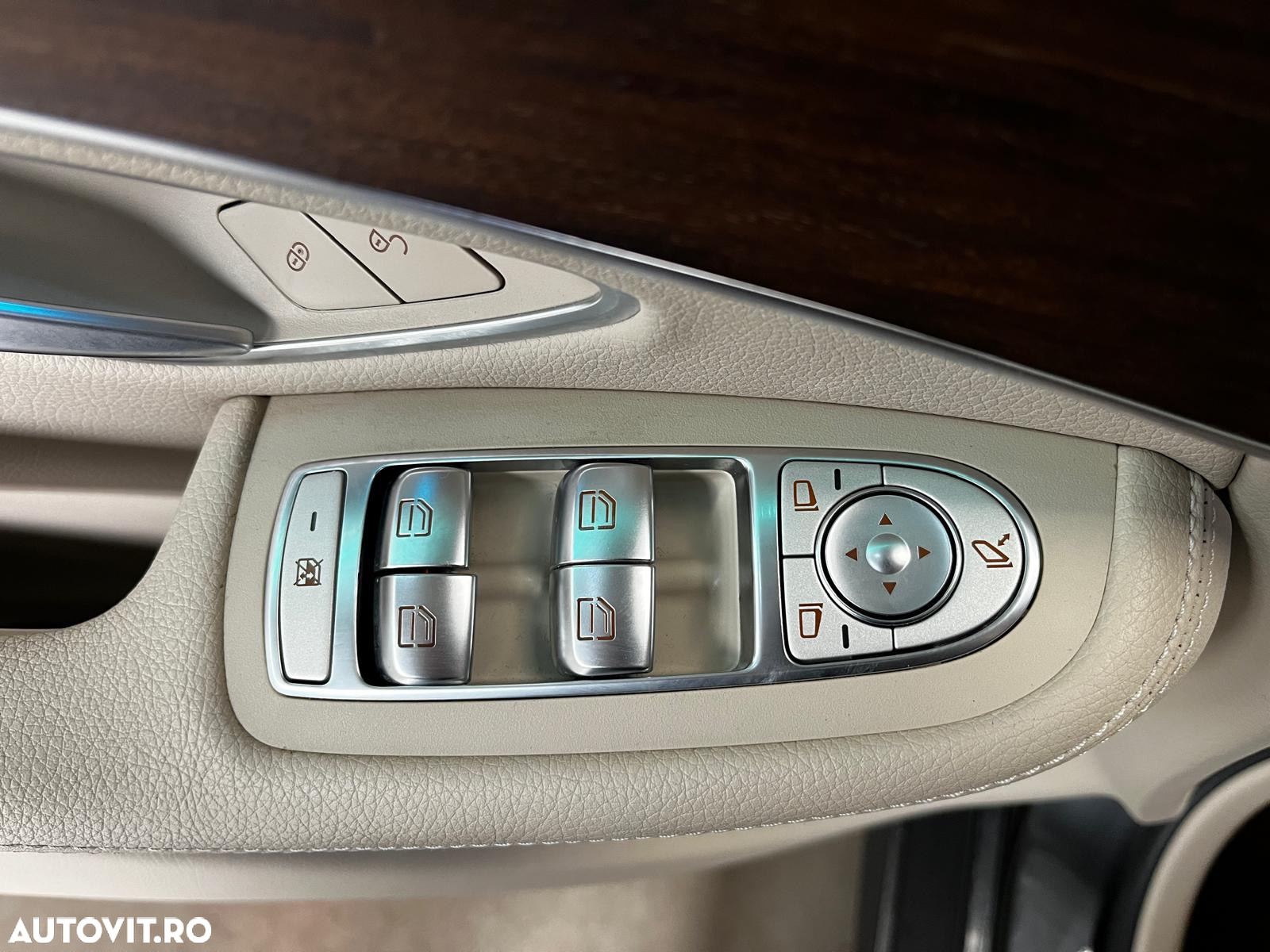 Mercedes-Benz GLC Coupe 200 4MATIC MHEV - 25
