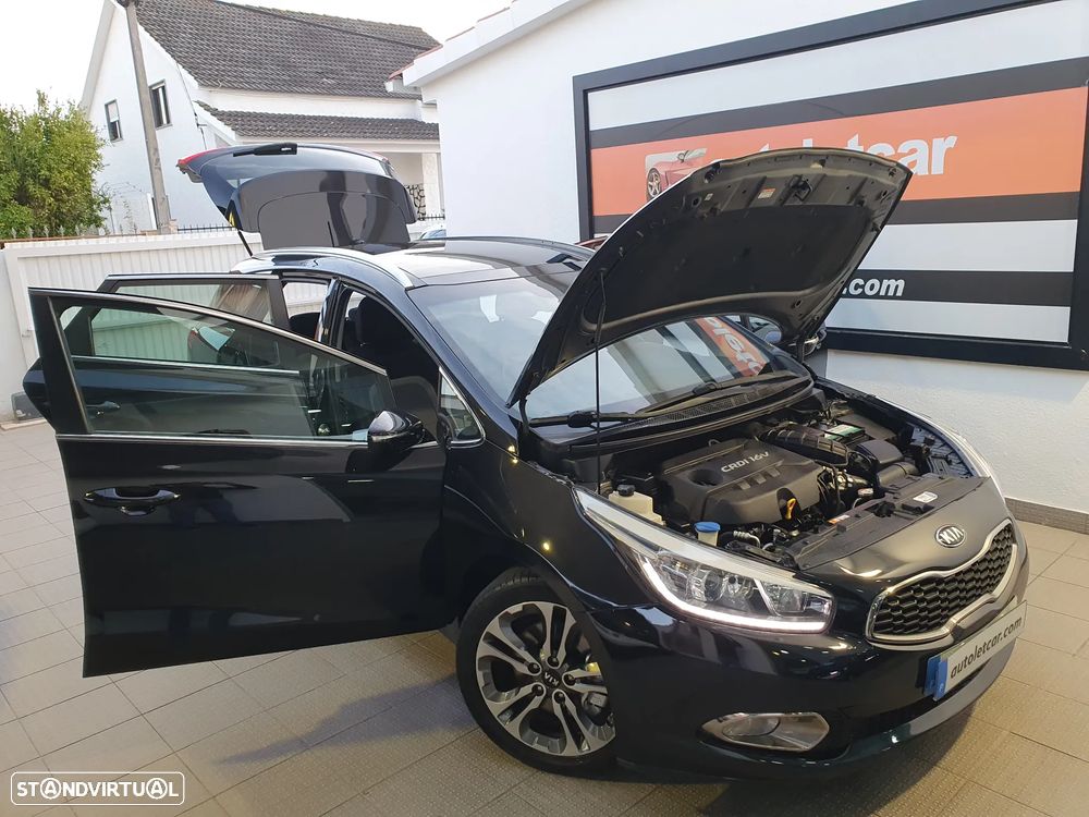 Kia Ceed SW 1.6 CRDi Prime - 23