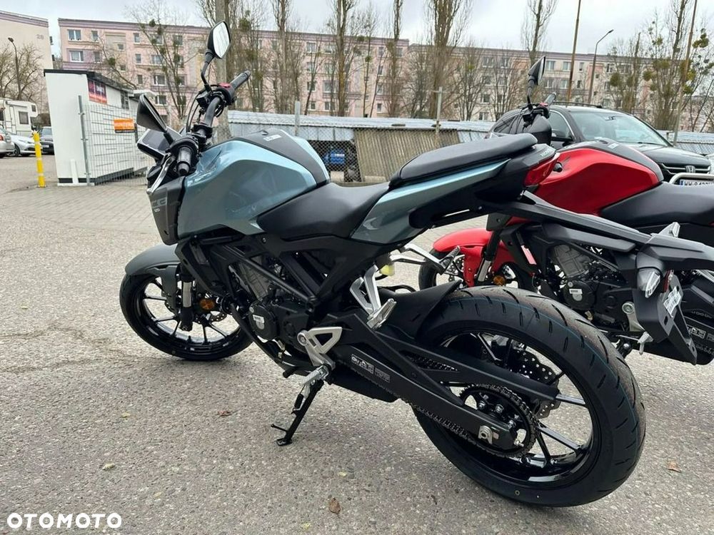 Honda CB - 10