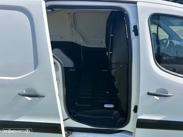 Peugeot PARTNER 3 LUG. - 8