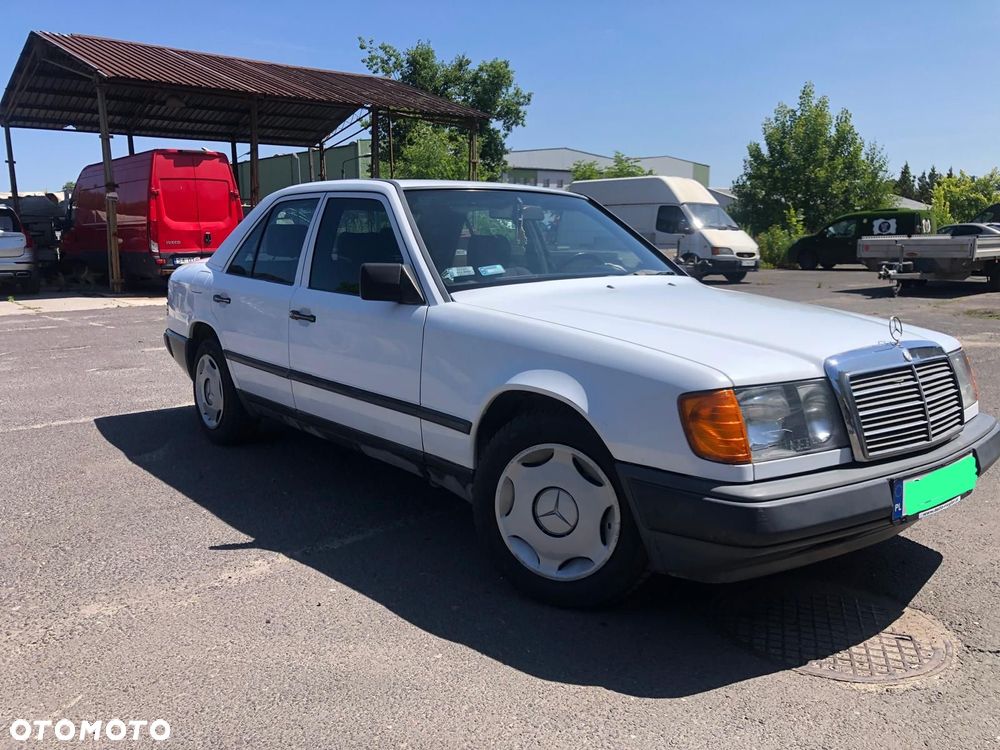 Mercedes-Benz W124 (1984-1993) - 2