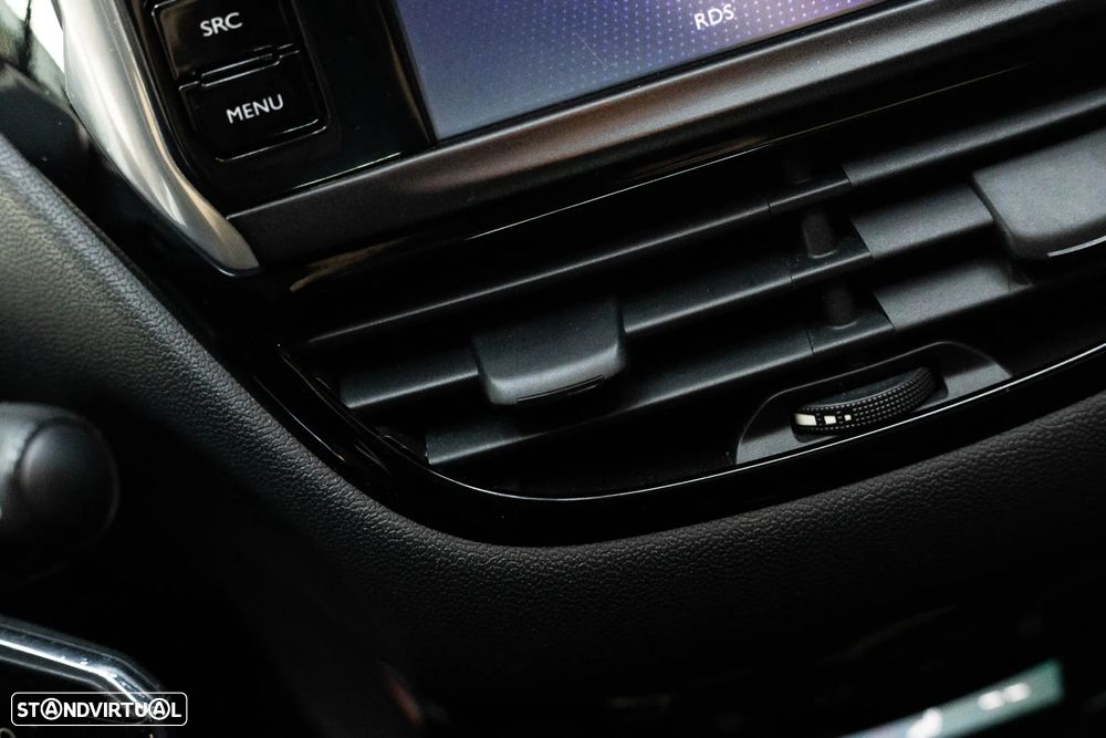 Peugeot 208 1.6 BlueHDi Style - 36