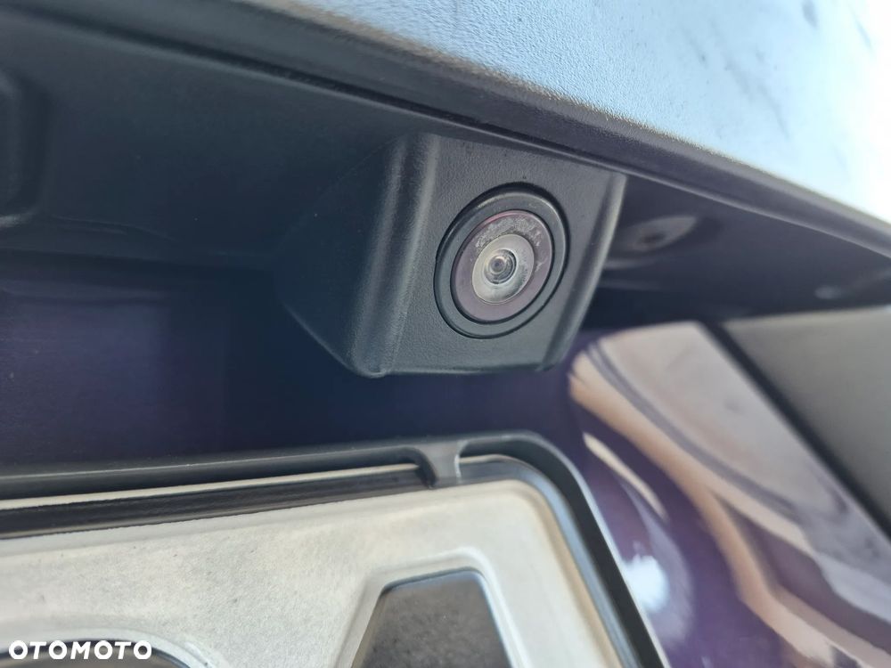 Citroën C4 Cactus 1.2 PureTech Shine Edition S&S - 28