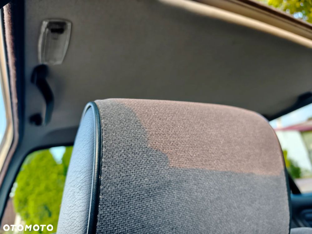 BMW Seria 3 - 10