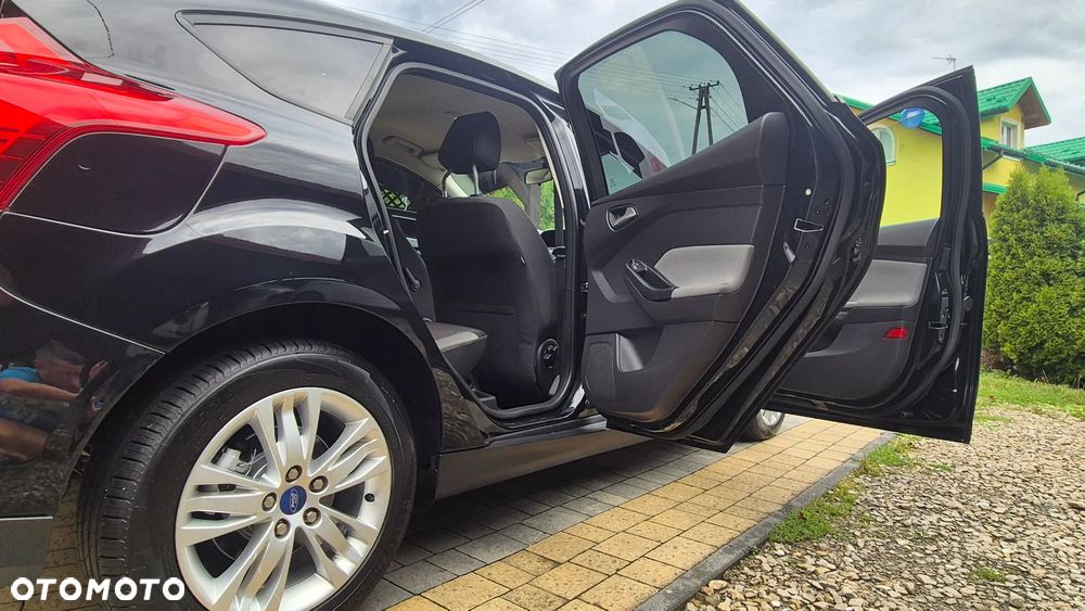 Ford Focus 1.6 TI-VCT Champions Edition - 29