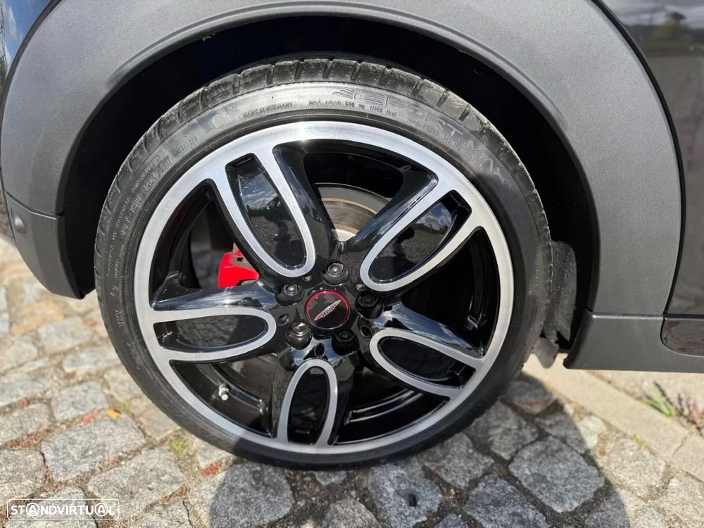 MINI 3 Portas John Cooper Works Auto Desportiva - 27