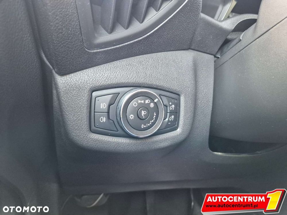 Ford TRANSIT CONNECT - 24