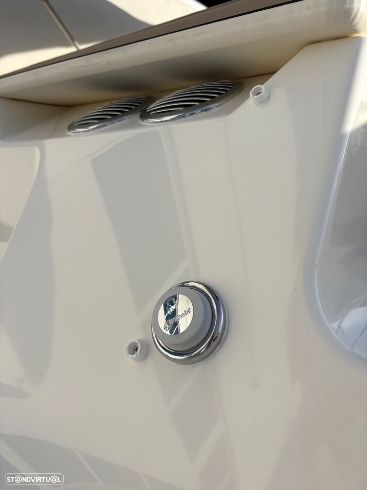 Bayliner V20 OB - 44