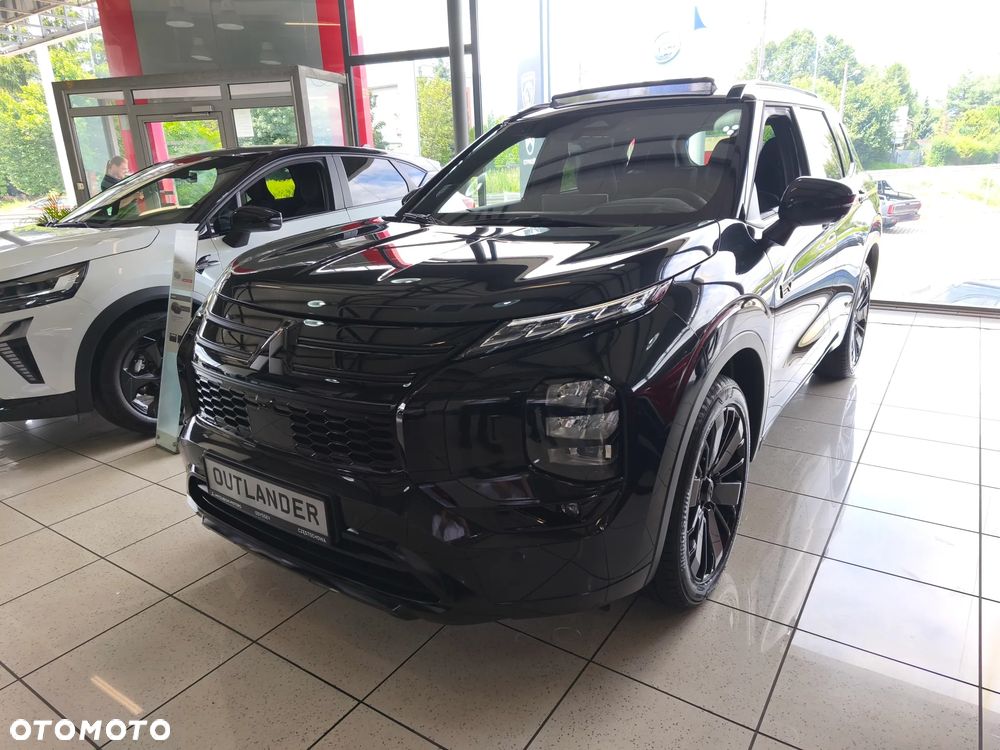 Mitsubishi Outlander Black Edition - 1