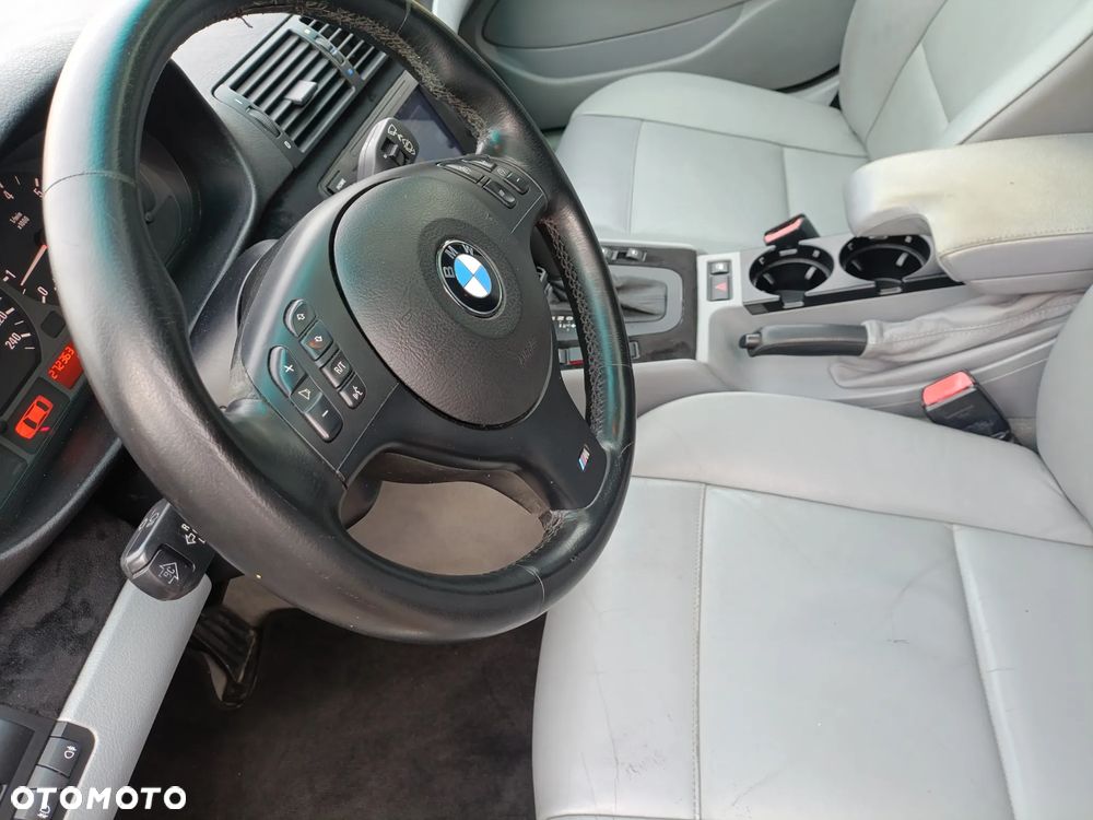 BMW Seria 3 - 18