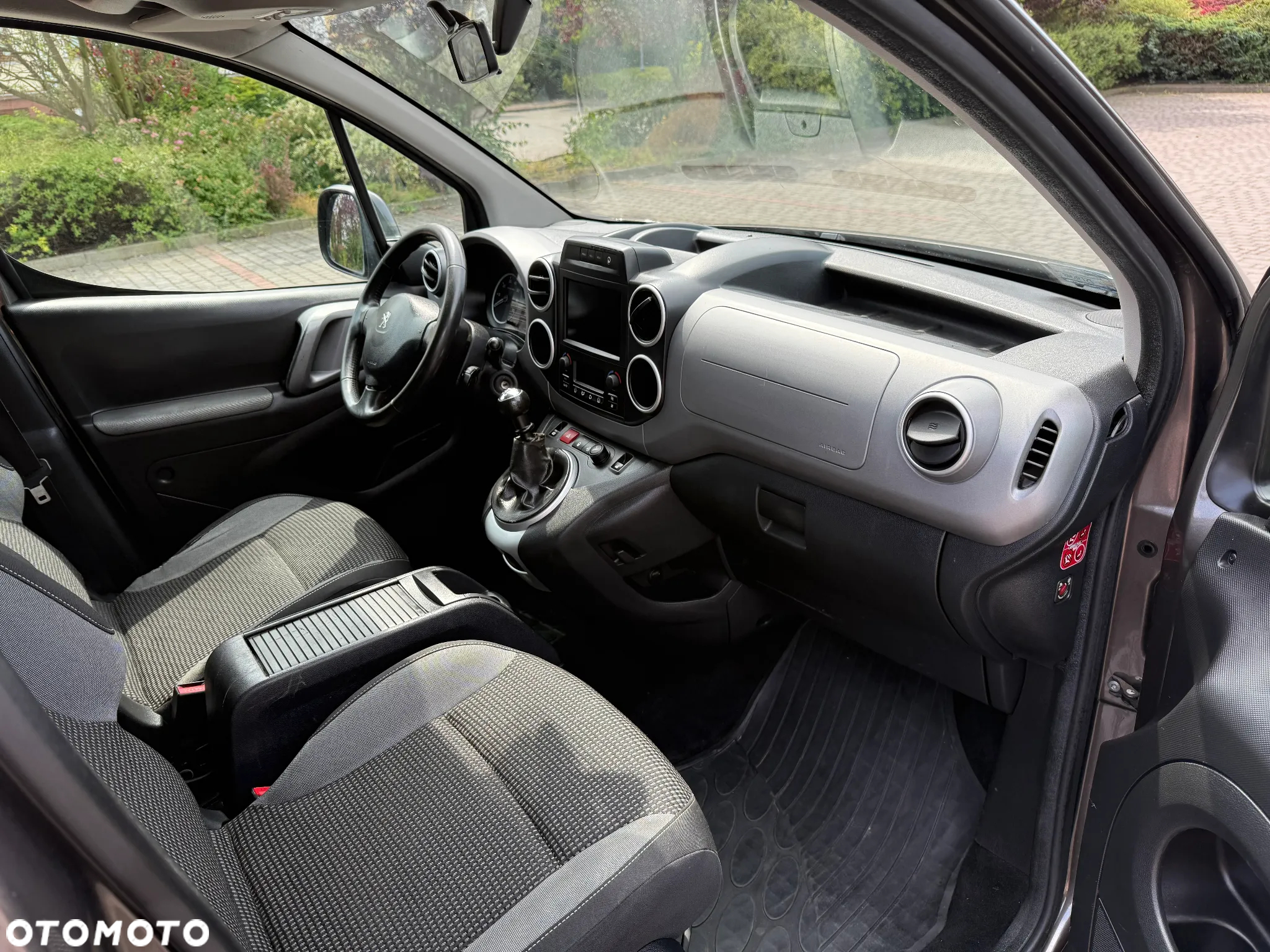 Peugeot Partner - 11