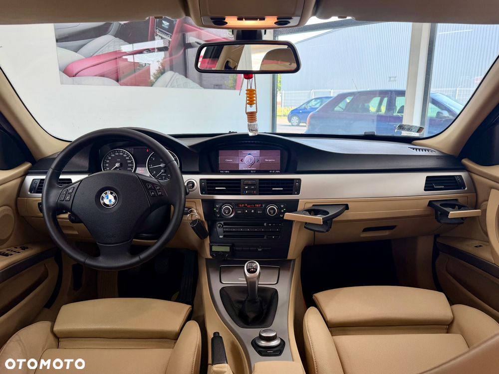 BMW Seria 3 - 30