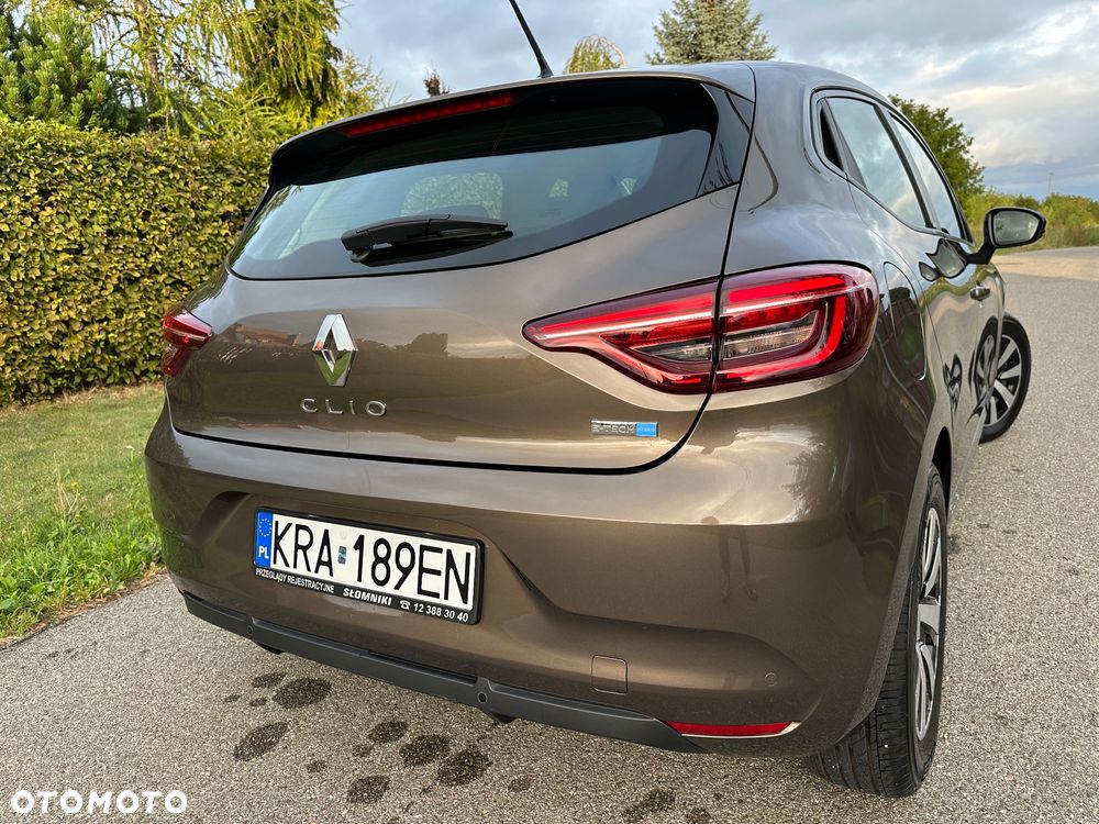 Renault Clio E-TECH Hybrid 140 INTENS - 12