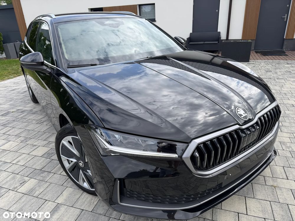Skoda Superb 2.0 TDI Active DSG - 11