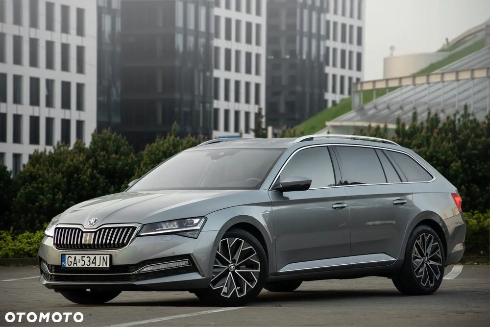 Skoda Superb 2.0 TDI 4x4 DSG L&K - 6