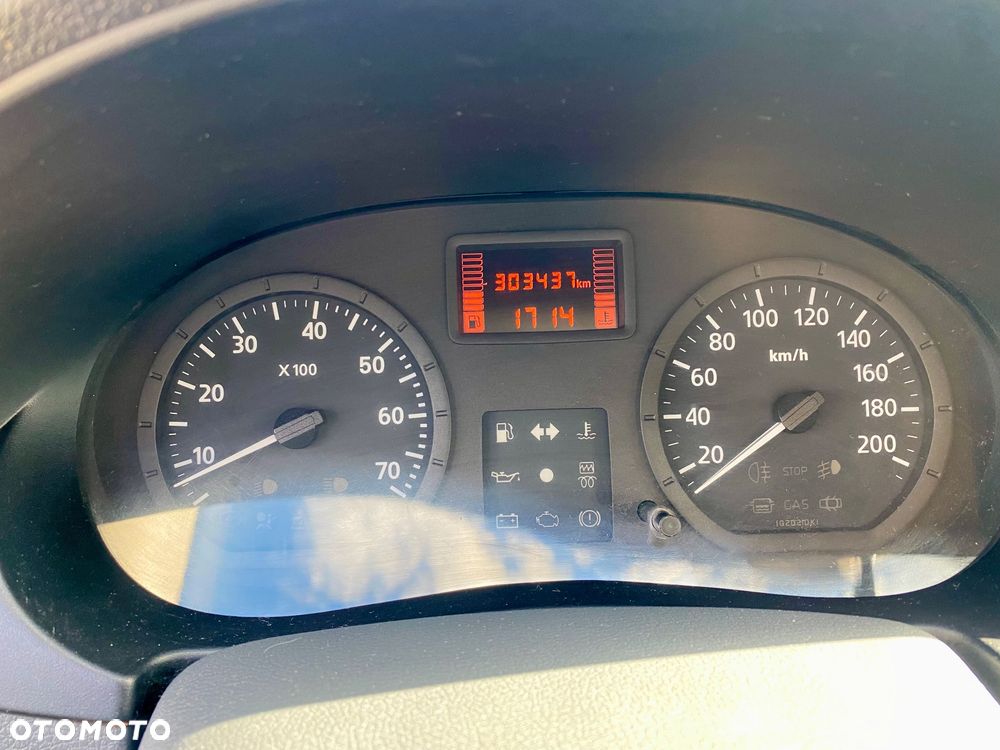 Dacia Logan 1.6 Ambiance - 11