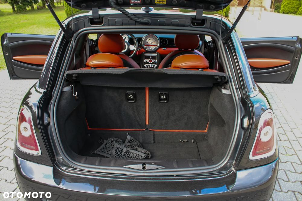 MINI Cooper S 50 Mayfair - 39