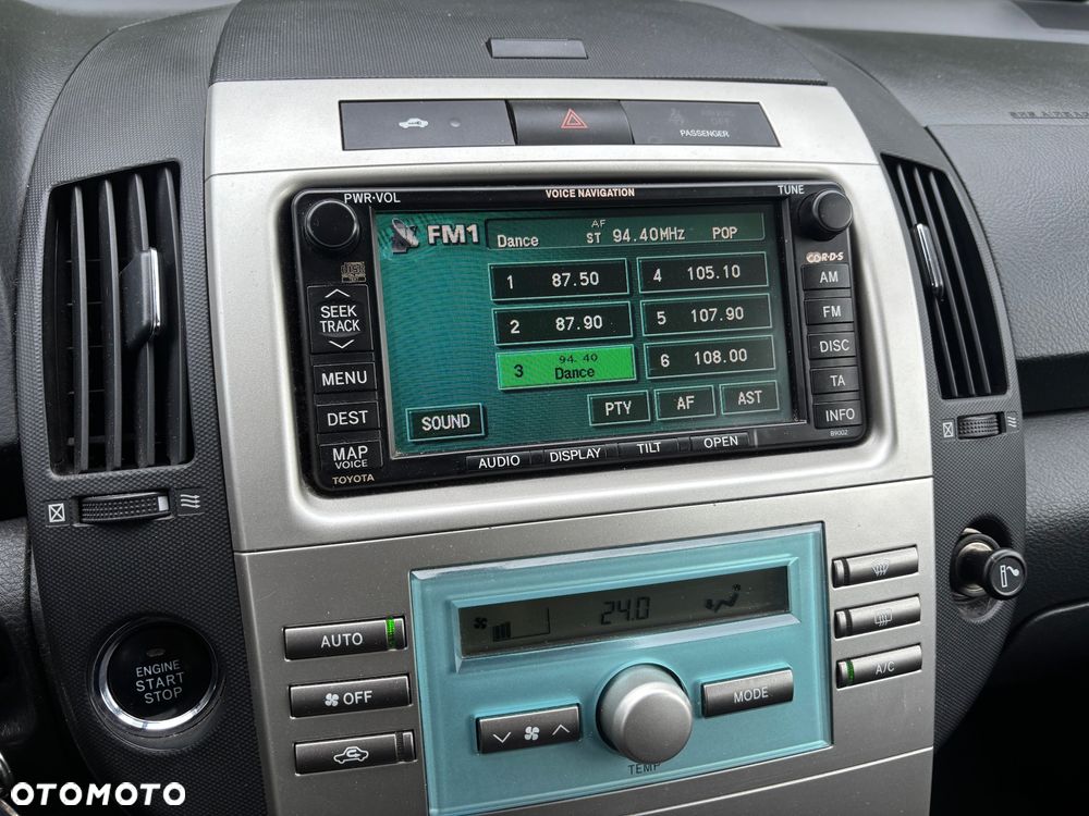 Toyota Corolla Verso - 16