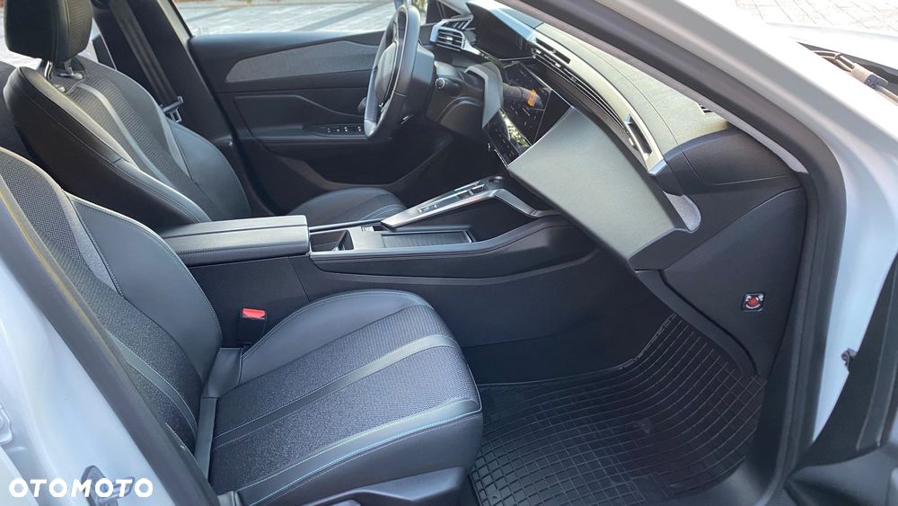 Peugeot 308 SW BlueHDi 130 EAT8 Stop & Start Allure Business-Paket - 13