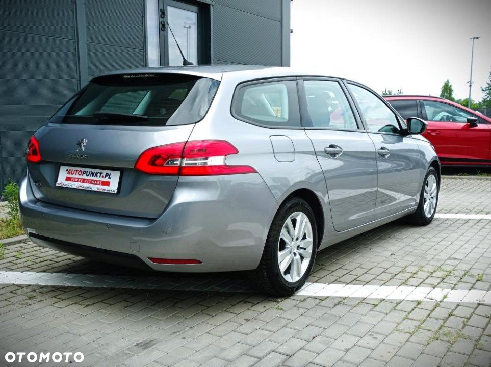 Peugeot 308 - 4