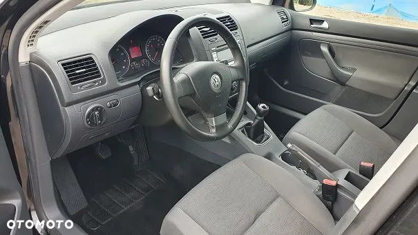 Volkswagen Golf 1.6 Comfortline - 10