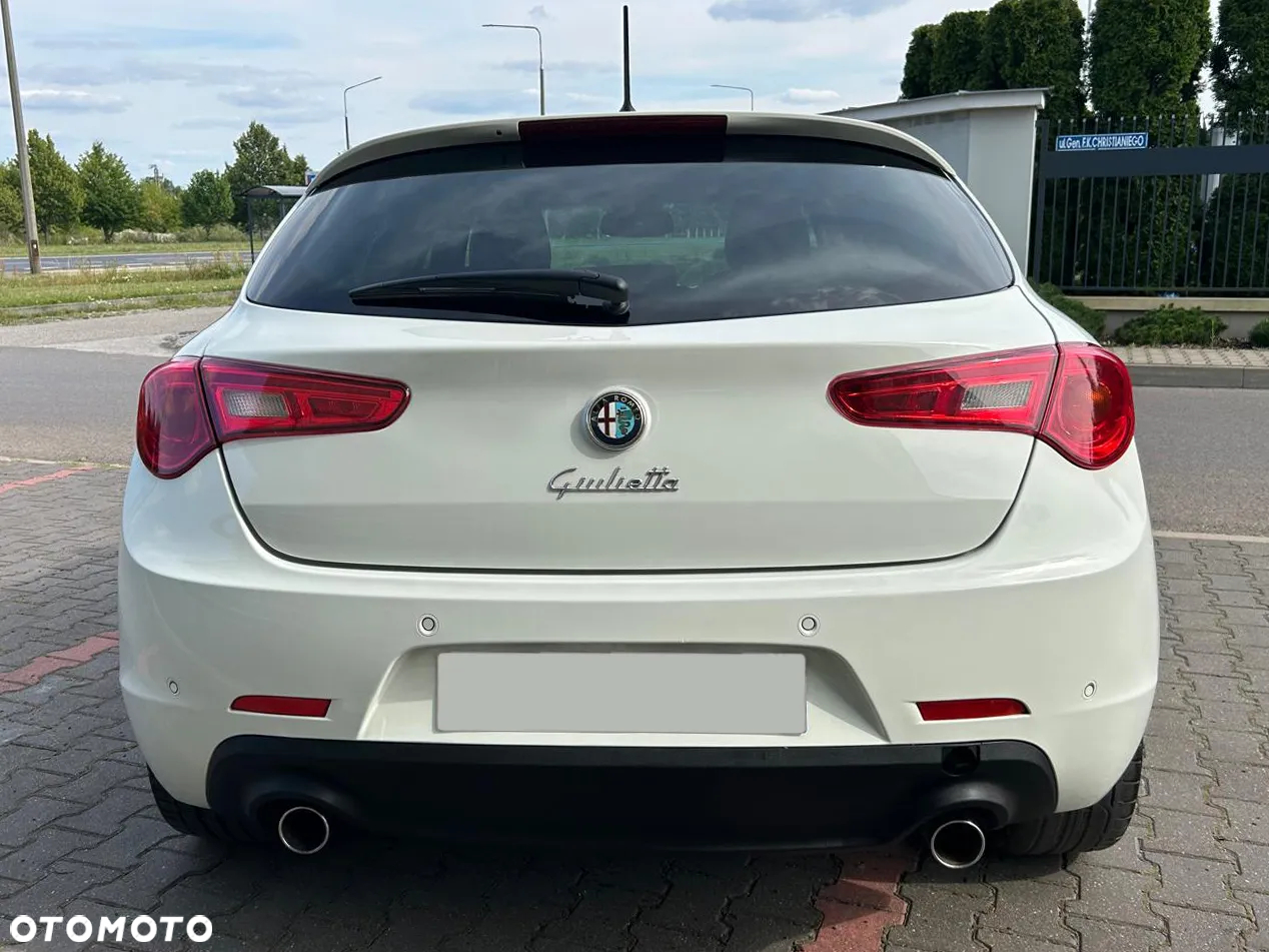 Alfa Romeo Giulietta - 7