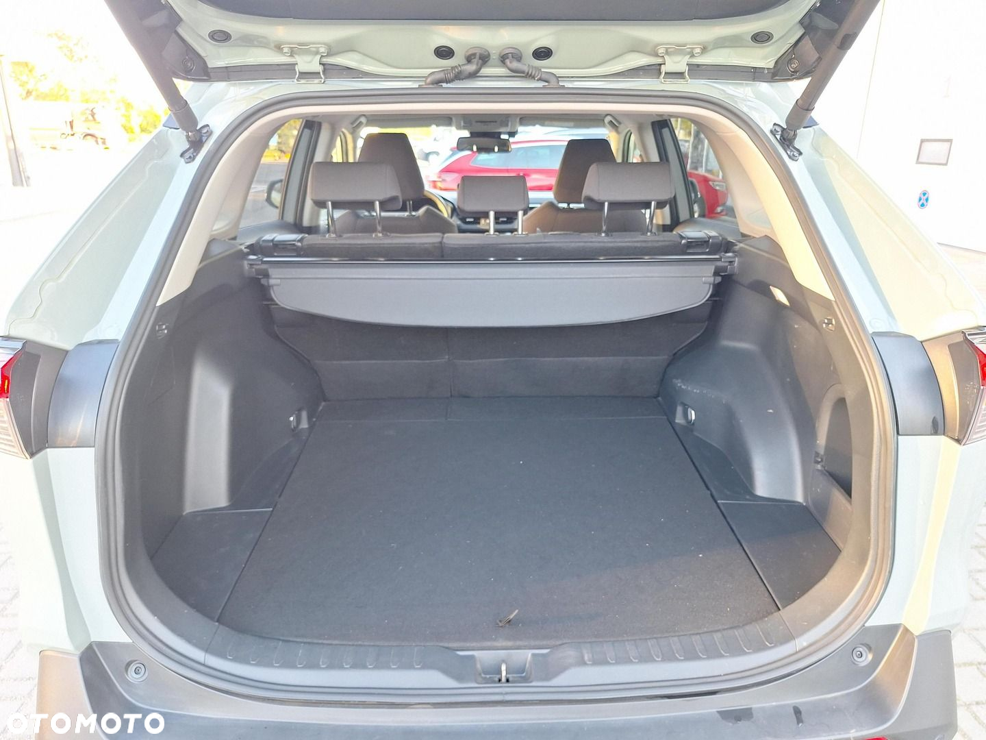 Toyota RAV4 - 13