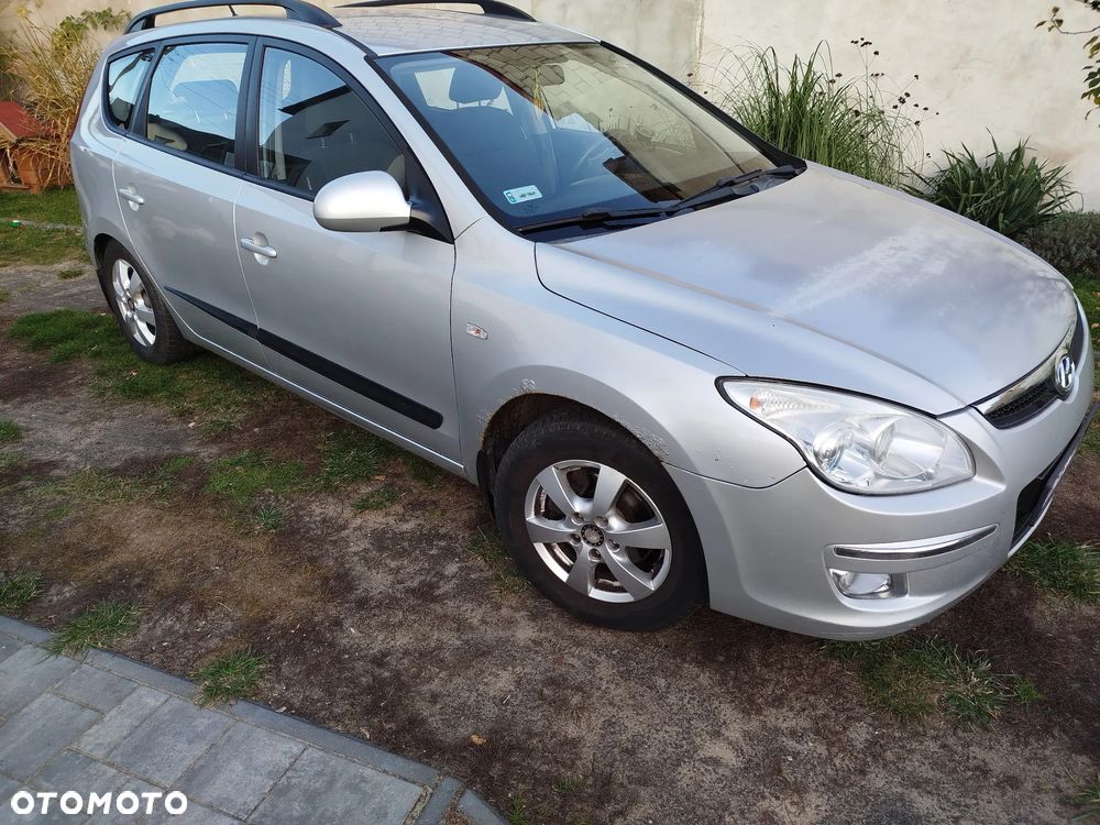 Hyundai i30 1.6 Comfort - 3