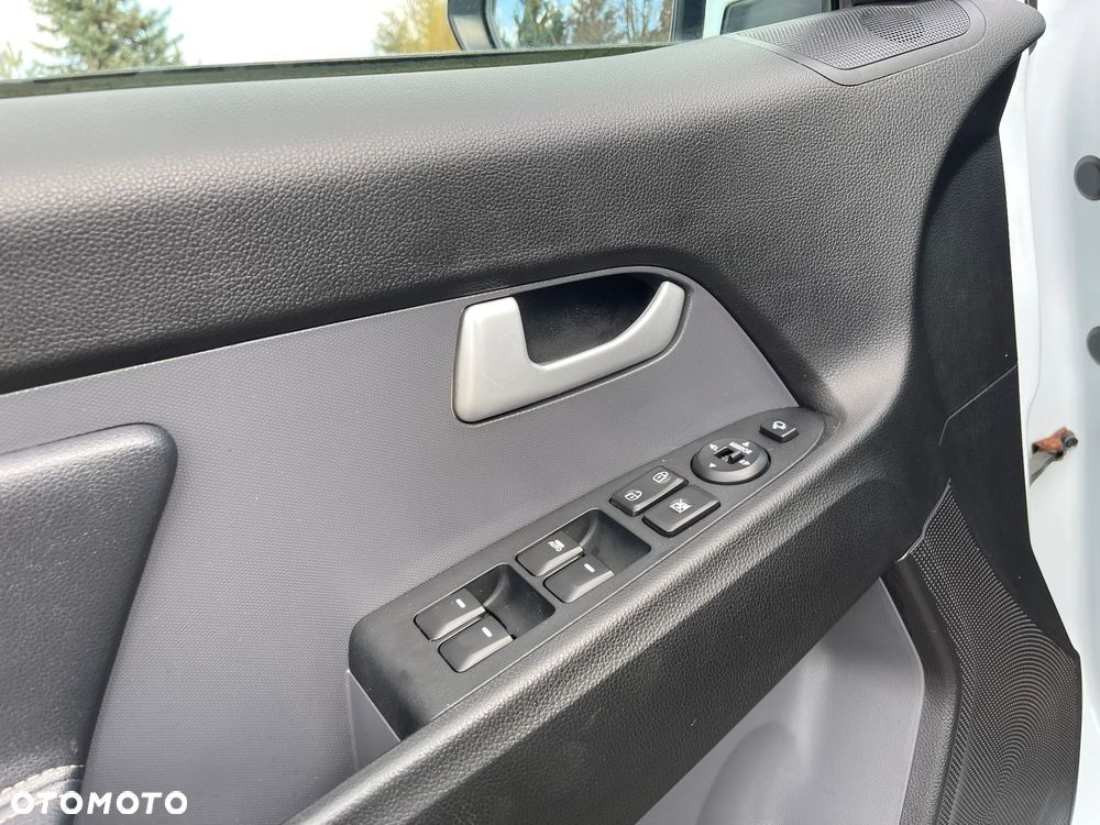 Kia Sportage 2.0 CRDI 4WD Dream-Team Edition - 24