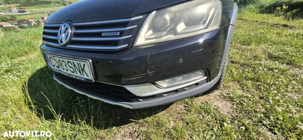 Volkswagen Passat 2.0 TDI 4Motion BlueMotion Technology Highline - 4