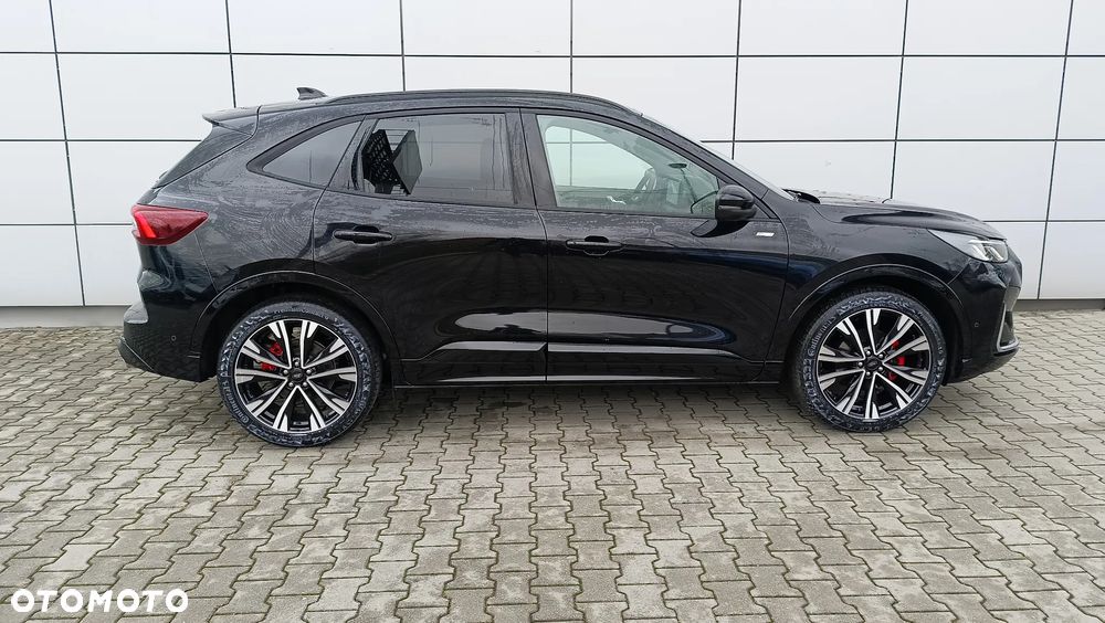 Ford Kuga 2.5 FHEV AWD ST-Line X - 33