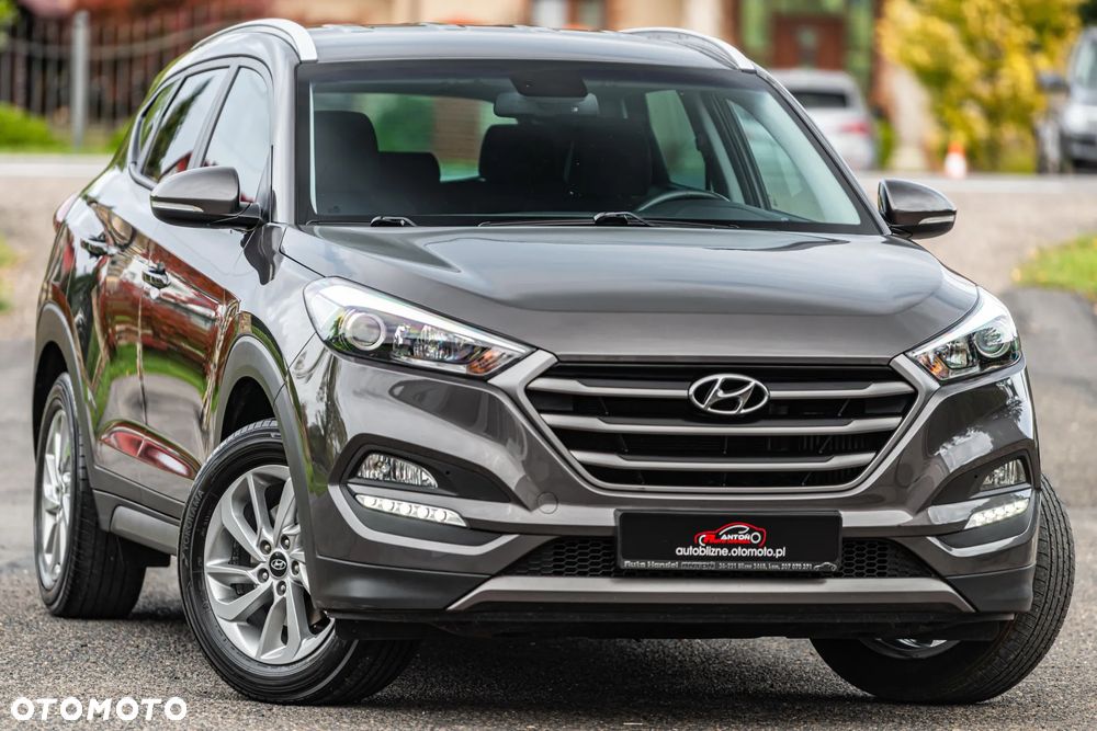 Hyundai Tucson blue 1.7 CRDi 2WD Trend - 12