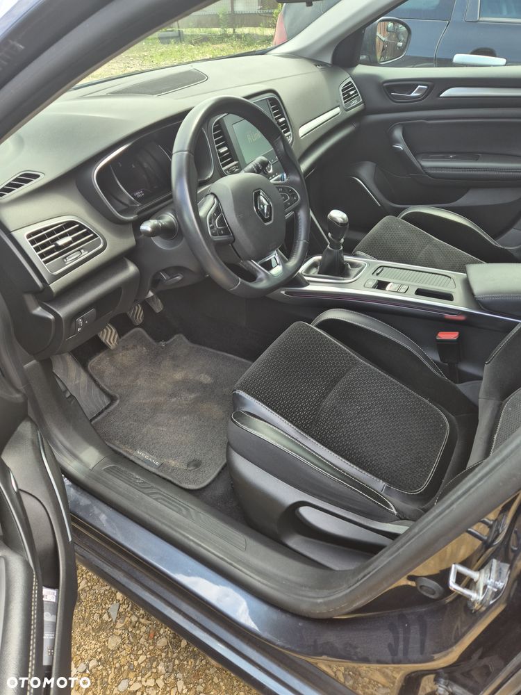 Renault Megane 1.5 dCi Intens - 10