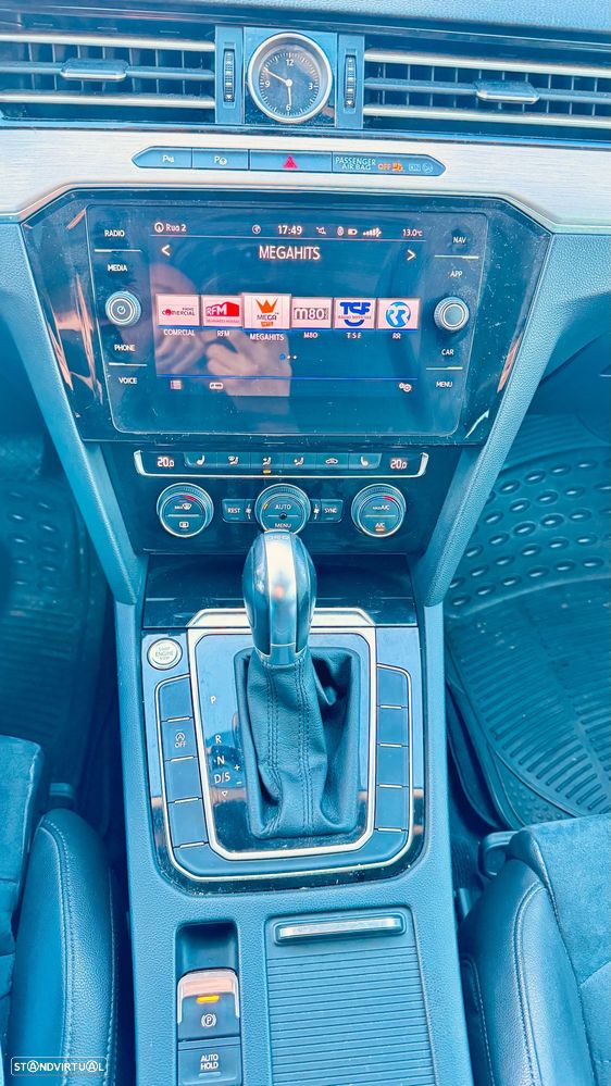 VW Passat Variant 2.0 TDi SCR DSG Highline - 8