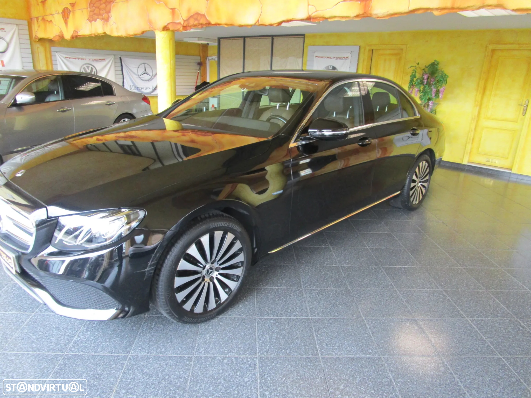 Mercedes-Benz E 350 e Avantgarde - 2